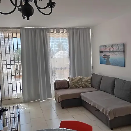 Parque Santiago De Americas Apartment *